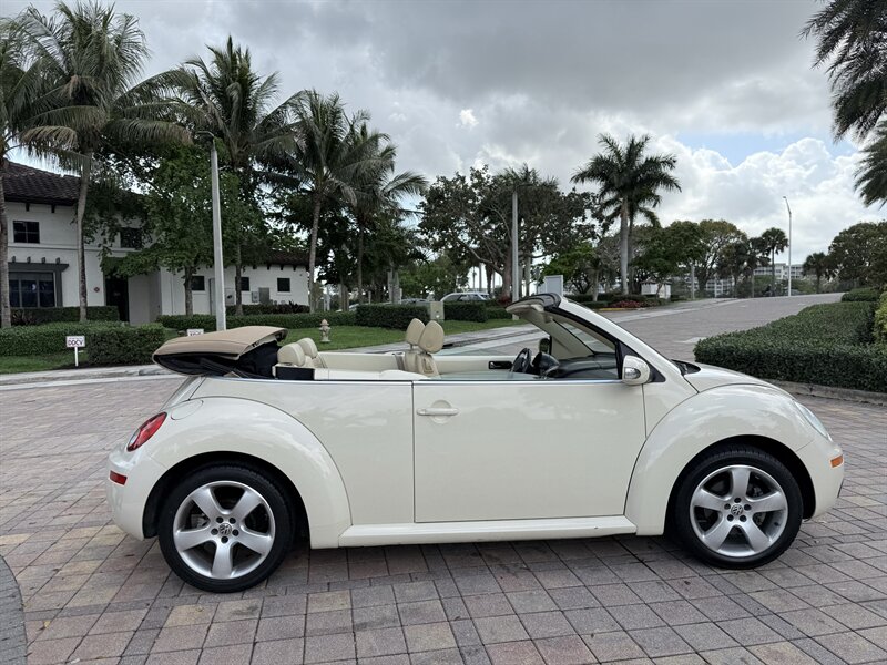 volkswagen new beetle 2006 3VWSF31Y26M314975 image volkswagen new beetle 2006 3VWSF31Y26M314975 image
